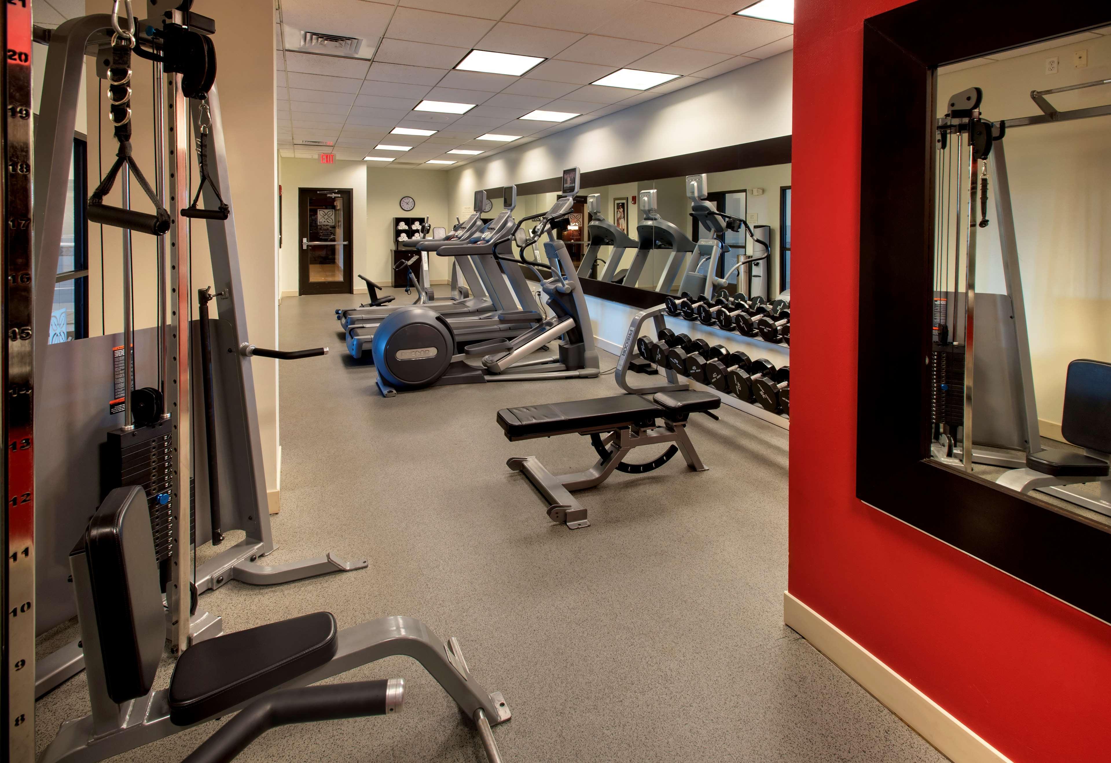 Hilton Garden Inn Albany Medical Center Экстерьер фото