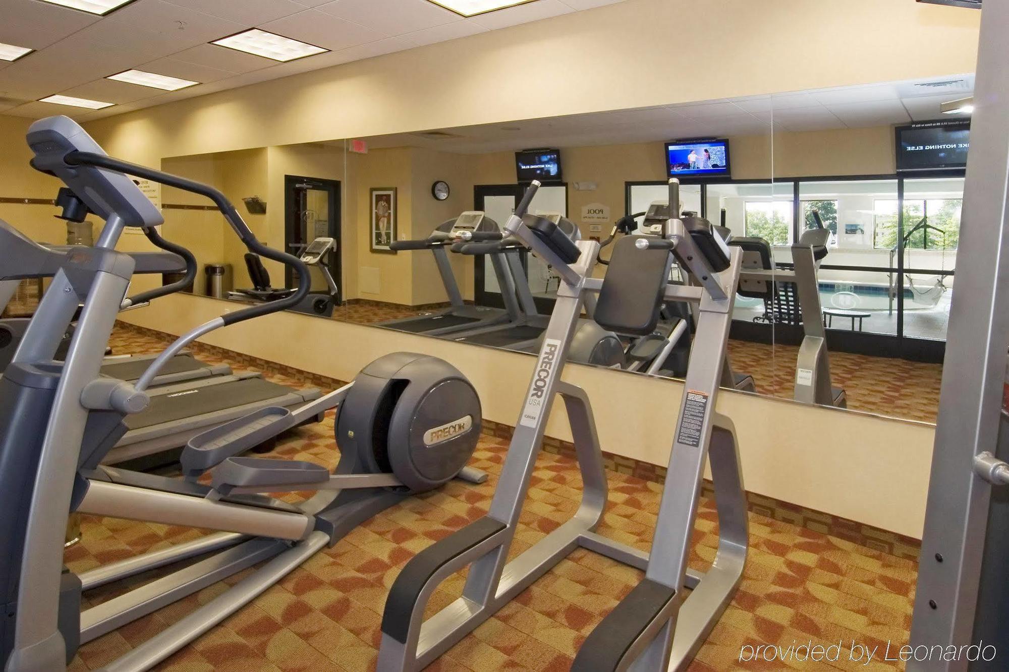 Hilton Garden Inn Albany Medical Center Экстерьер фото